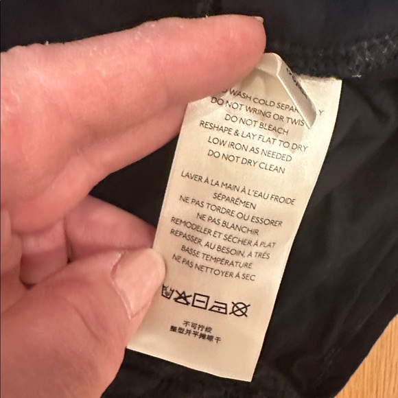 Free people, black top, poofy sleeves, lined torso, size large, open back - Picture 8 of 9